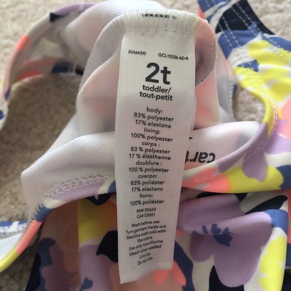 Toddler girl one-piece bathing suit and size 2T with floral pattern. - Picture 4 of 6